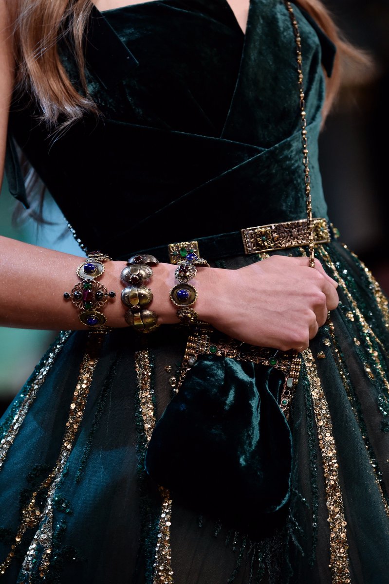 ElieSaabWorld's tweet photo. With delicately applied crystals & hand-cut stones the cuff bracelets from #ATaleOfFallenKings are an allegory to ancient craftsmanship https://t.co/bhJBBc6yDt
