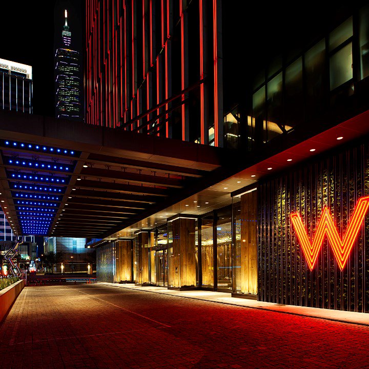 エクスペディア Expedia 台北 随一のおしゃれホテルといえばw台北 直線的デザインに遊び心のある小物や照明などを組み合わせた アーティスティックなホテルです お望みのものを お望みのときに というwのポリシーどおり きめ細かいサービスも魅力