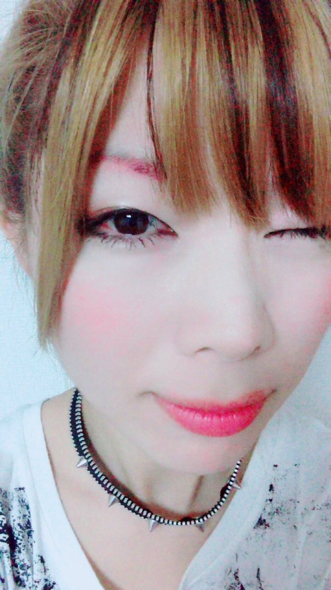 来宮リュウ Kurumiyaryu 初ワンマンliveありがとう Every Live配信中 Ar Twitter つづき 新しい髪色がなかなか好評なので載せてみる その2 外が茶 内が金のツートン インナーカラー アップにすると金髪成分が多くなる アレンジでいろんな配分が楽しめる 来宮リュウ Kurumiyaryu 初ワンマンliveありがとう Every Live配信中 Ar Twitter つづき 新しい髪色がなかなか好評なので載せてみる その2 外が茶 内が金のツートン インナーカラー アップにすると金髪成分が多くなる アレンジでいろんな配分が楽しめる
