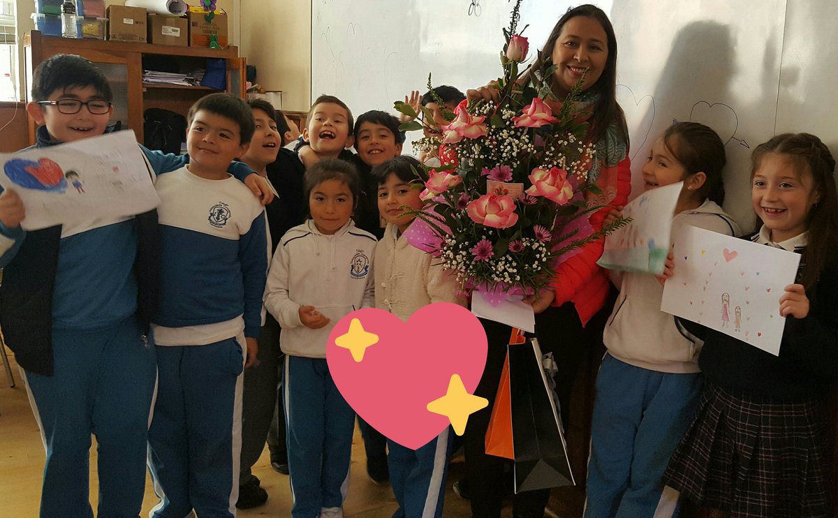 pameparrac's tweet photo. #MiProfeMG La mejor Profe Col.Mixto Inm.Concep.Talcahuano Profe Valesca 100% Vocación. besos y abrazos gigantes de sus
niños y Apod.2A y 3B https://t.co/ly4cdMS8Z7
