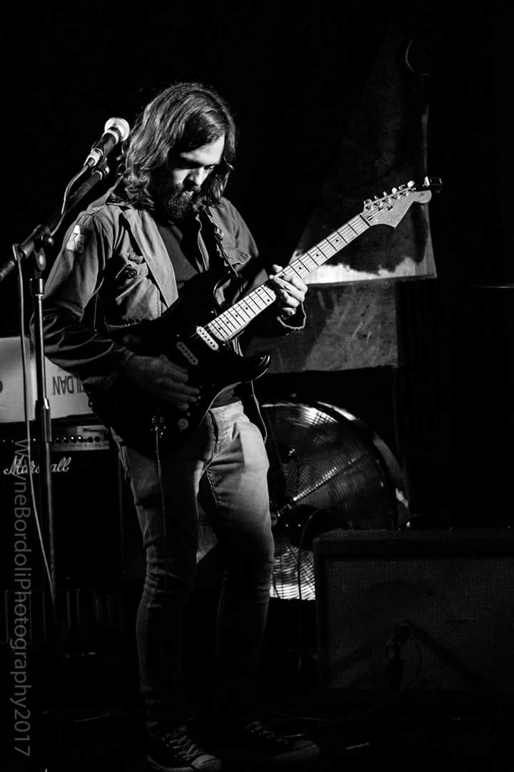 chronic_change's tweet photo. Doing what we do, at Independent....
#music #live #chronic https://t.co/XvhaZuUFxg