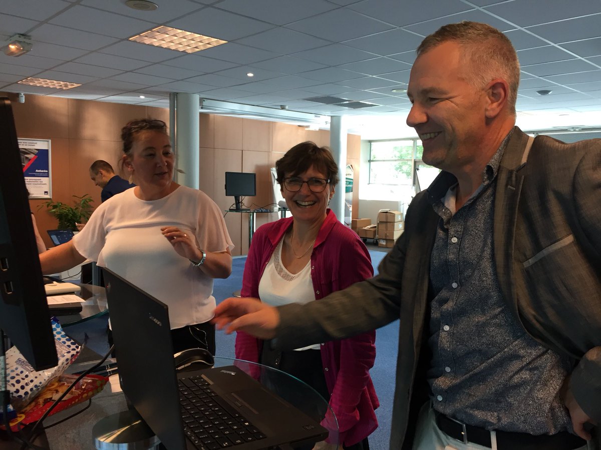 A_Duvignac's tweet photo. Forum 3.0 des collaborateurs pour #DigitalAXA:nvx outils &amp; nvx modes de travail avec équipes formation, organisation &amp; informatique! https://t.co/1VZhOi9lE4