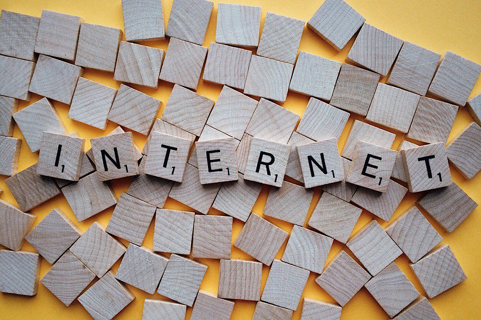 Projeto pretende levar internet 5G a zonas rurais. Confira: bit.ly/2gd6nyr 📷 Pixabay