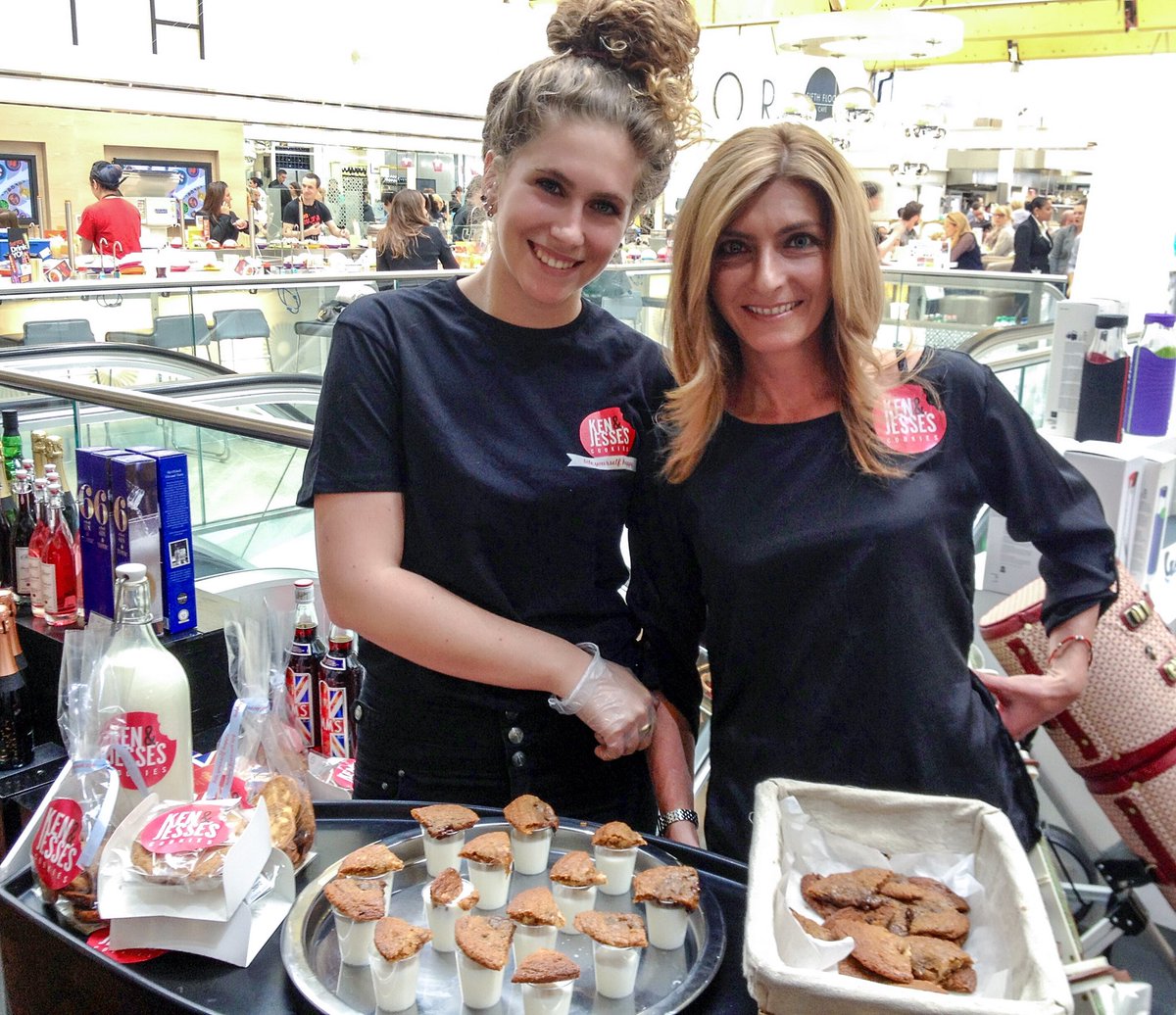 kenandjesses's tweet photo. Here’s us #launching in @harveynichols -Find our #cookies in the food hall today 😃🍪#Cookies #familyrecipe #biteyourselfhappy https://t.co/uQPFOYjvP2