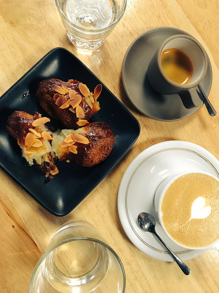 PatrickjDevine's tweet photo. @WhiskeyAndSoba @DessertForTwo Oh I know #CometCoffee https://t.co/t86me000YQ