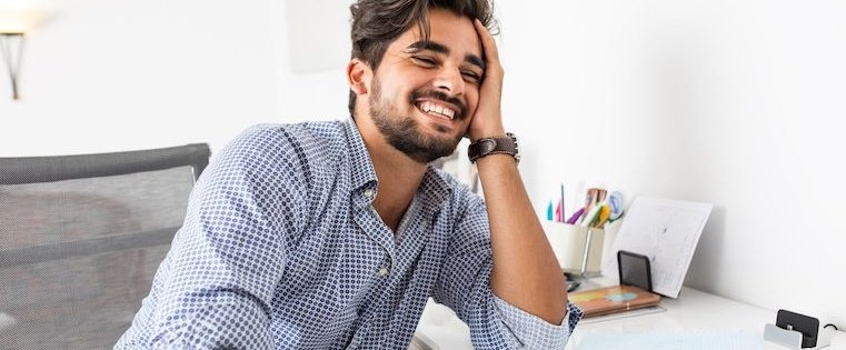 imoyse's tweet photo. 15 Funny Email Subject Lines Begging to Be Opened https://t.co/DswbWXPpYE #socialselling https://t.co/S2C5lLgSYK