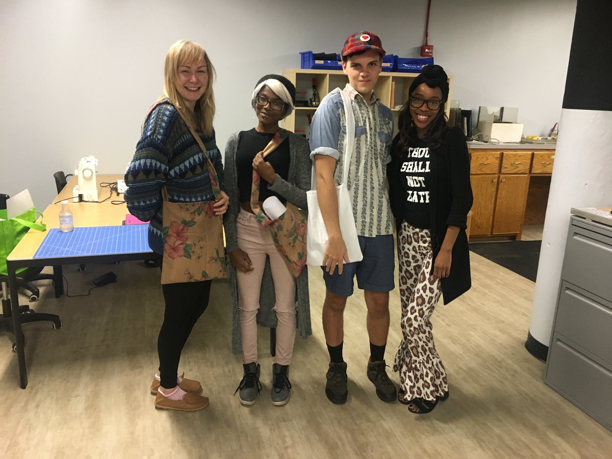 FactoryTwo's tweet photo. We've got another sewing class on Wednesday from 5-6PM! Get yrself certified on our sewing machines &amp; make a take-home tote bag for $10! https://t.co/mSbckKxVRW