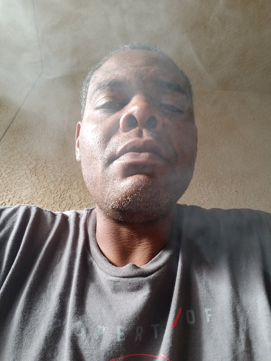 BgRuhf's tweet photo. #8Alert #Orangeroom #AMJOY #GMTB StillPourin #Nederland https://t.co/VrAGJDULmR