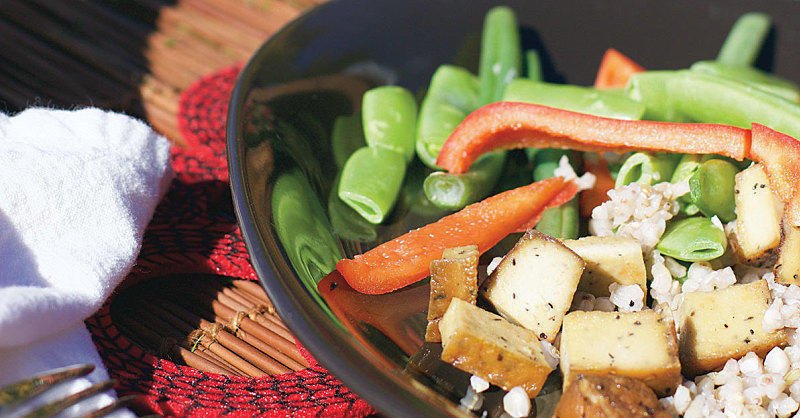 FitnessMagazine's tweet photo. Vegan Dinner Ideas from Around the World https://t.co/8KHrvuEQzv https://t.co/YaTFB07XFl
