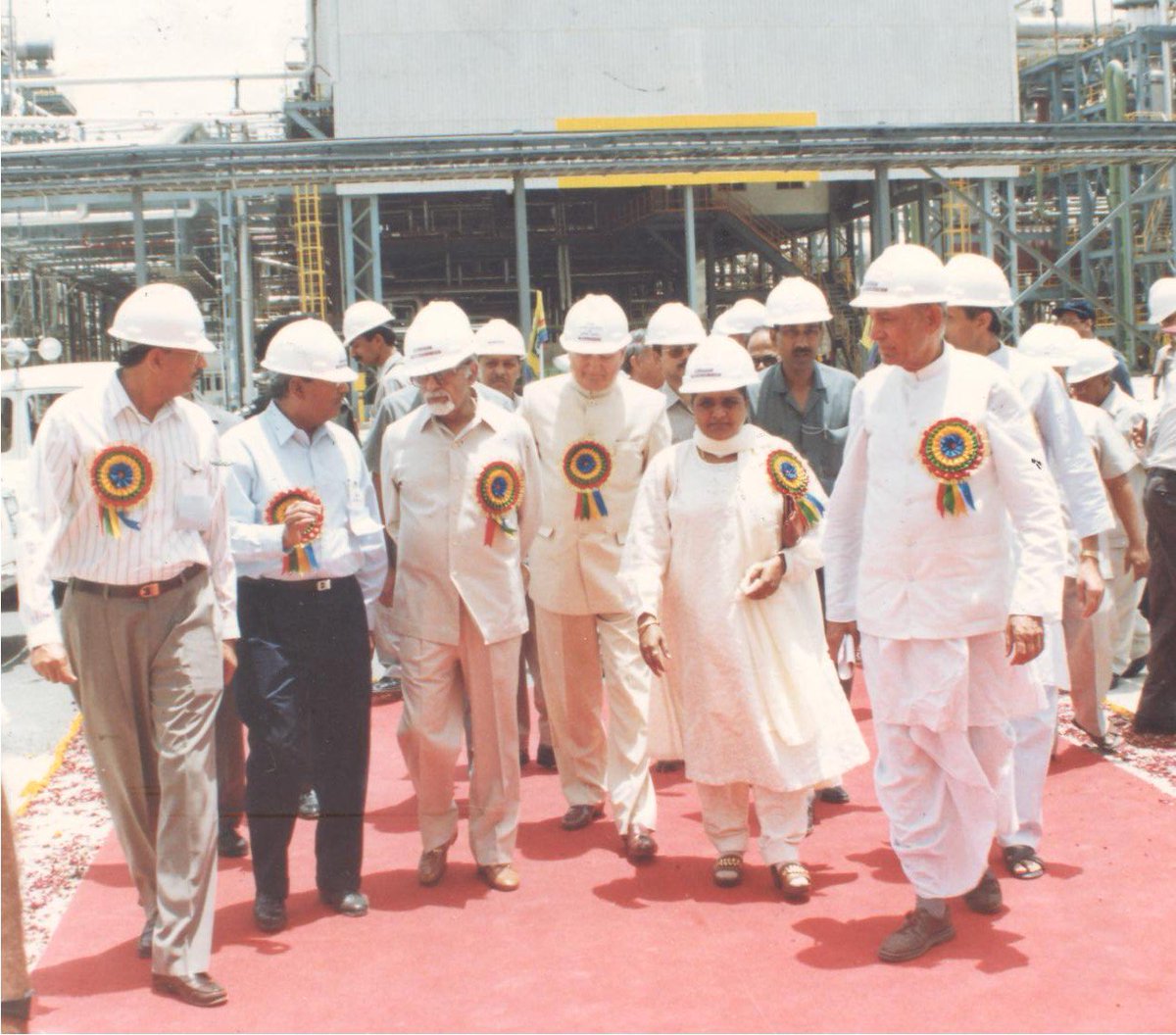 drusawasthi's tweet photo. My journey of 50years, a golden era with continuous non-stop 18, 250 days dedicated to fertiliser industry. Worked with various companies. https://t.co/IdydVA6jpE
