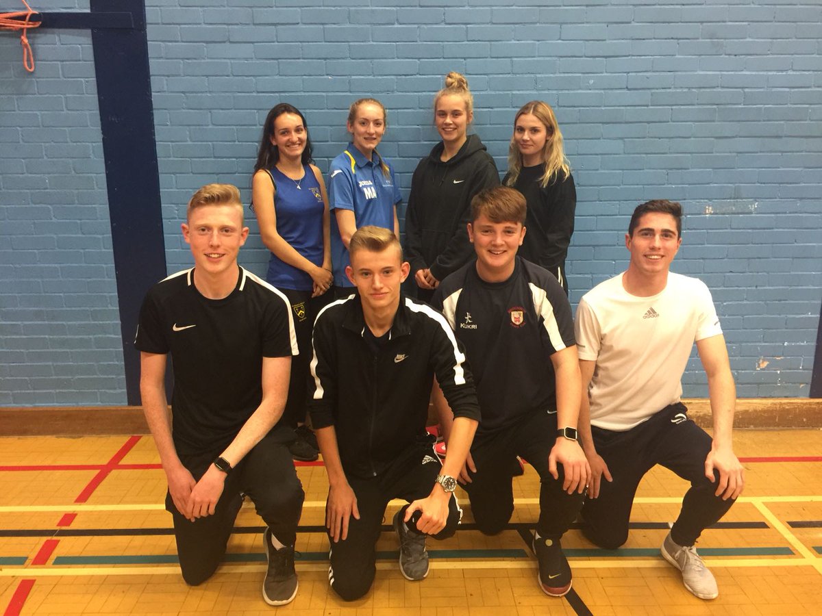 ESSP16's tweet image. The new squad (plus Vikki) #2017/2018