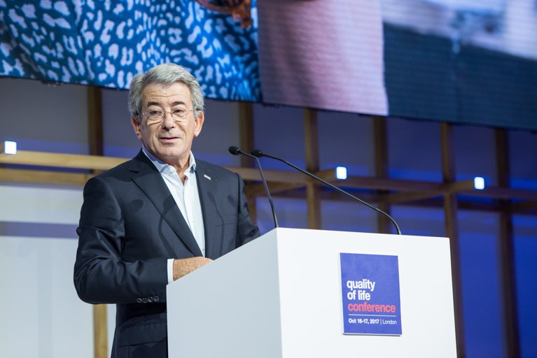 SodexoGroup's tweet photo. "We need to be leading the innovation to create products &amp; services that add value &amp; new jobs for the future." Michel Landel #QoLConference https://t.co/39JITPCPAC