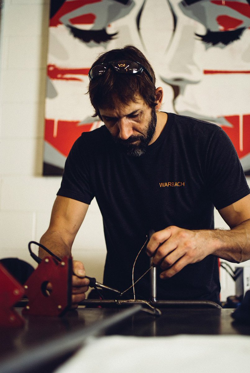 eastsideatxmag's tweet image. Meet the makers // #WarbachLightingandDesign #MakersIssue buff.ly/2wZRy9t