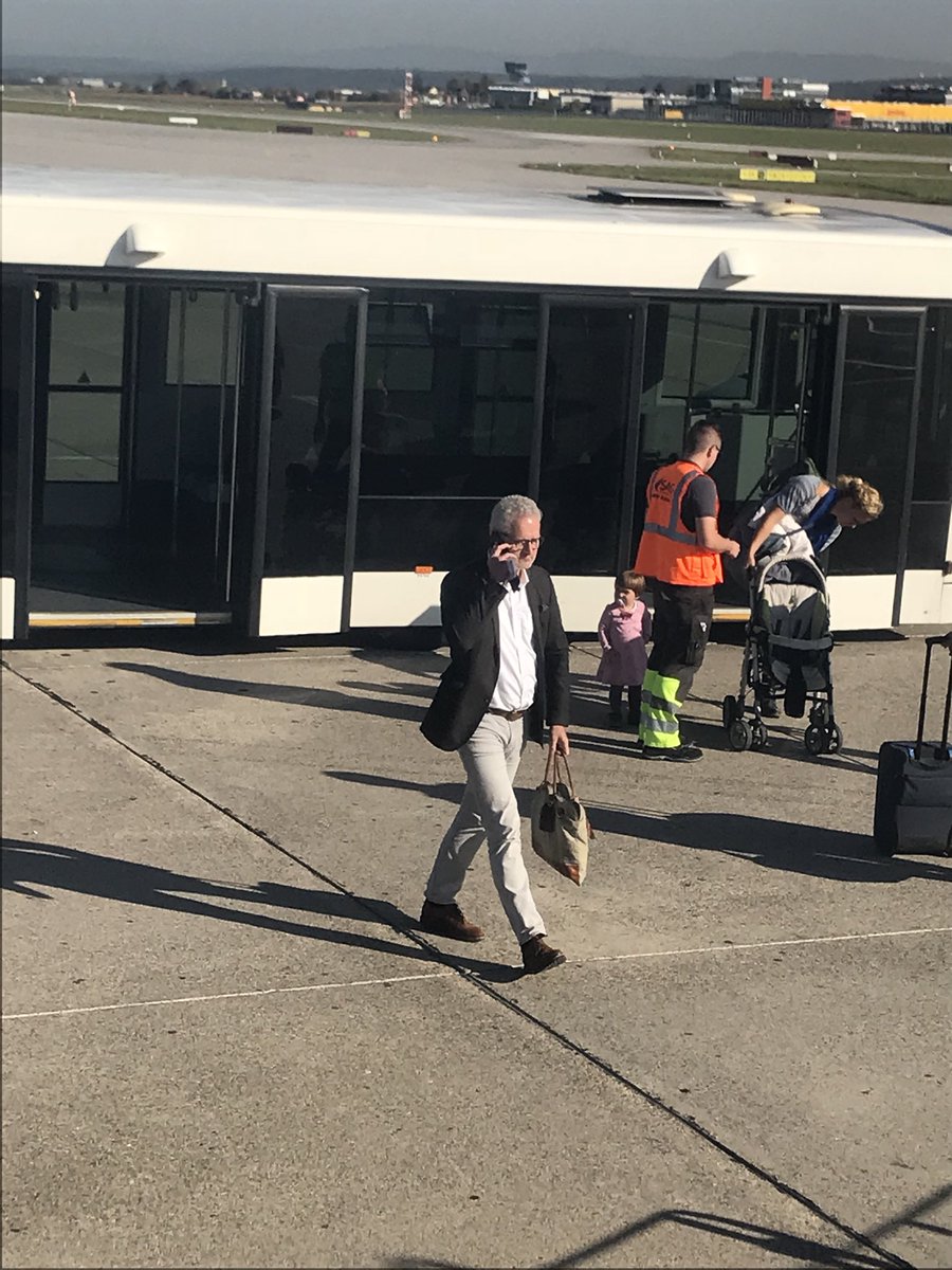 Social_Babs's tweet photo. @PeJoBe always busy - on his way to #Watsonsummit #vienna #wswien #watsonsummitwien https://t.co/mIUBh91kTs