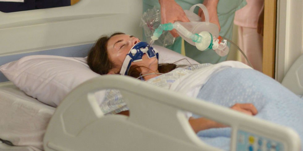 #EastEnders Following sudden complications with Stacey's pregnancy, she is rushed into hospital and given an emergency C-section.