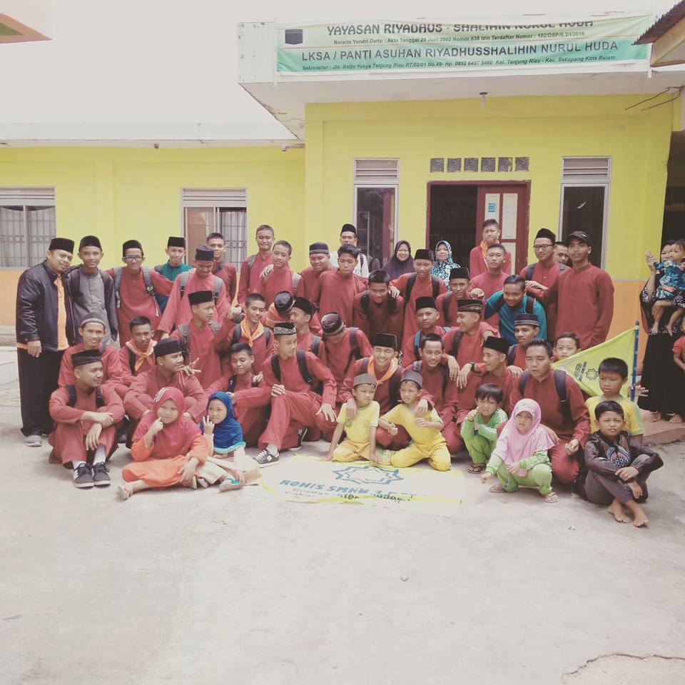 maulanaaripp's tweet photo. ROHIS SMK NEGERI 3 BATAM~
#ltpost㪠https://t.co/kLSrtGLcKe