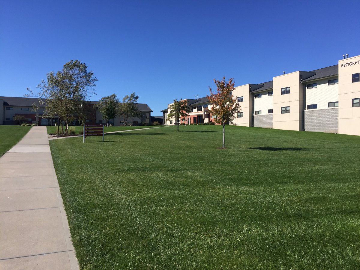 admissionsNC's tweet photo. Fall has finally found @nechristian! It's a great day to be a Sentinel. #NCsomethingmore #WeAreSentinels https://t.co/mW5u4NFRLg