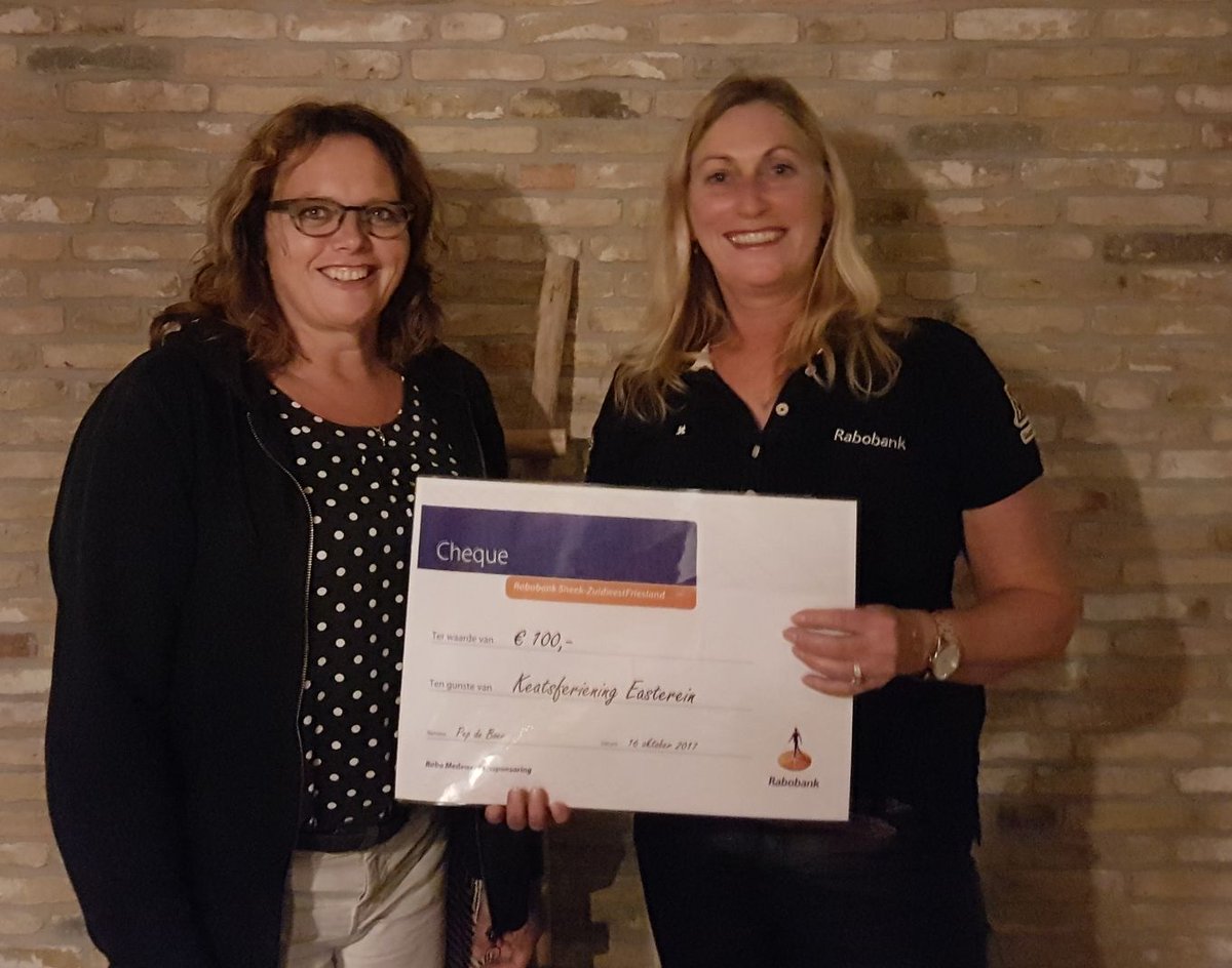 Yn it kader fan de Rabobank Medewerkers-sponsoring hat Pep de Boer fan Rabobank Sneek-ZWF €100 skonken oan KF Easterein. Tige tank dêrfoar!