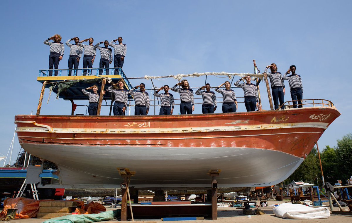 Kunstenaar Teun Castelein verbindt in zijn concept art maatschappelijke issues met commercie en creativiteit: bit.ly/2yP2hrP