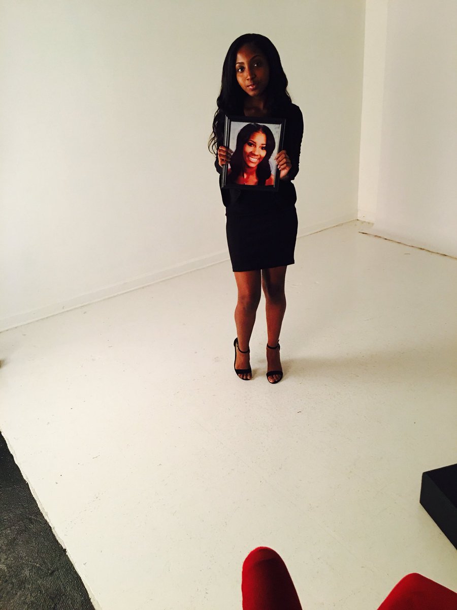 yourfavshai_'s tweet photo. & they ask me who i do it for ๐ค๐พ riah riah itโs my year #LongLiveMariah ๐ https://t.co/QWacdz04MA