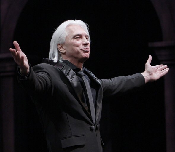 Happy 55th birthday to Dmitri Hvorostovsky! 