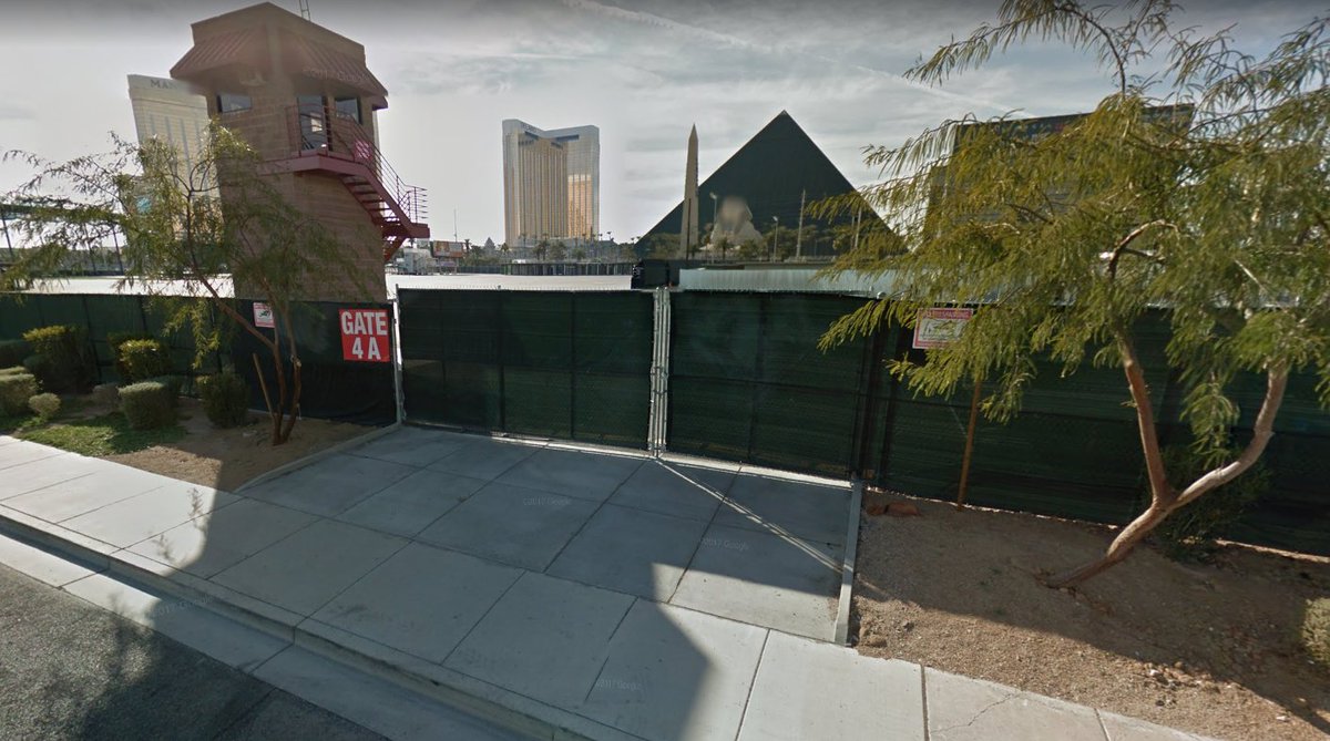 DerAblichter's tweet photo. @FiliusLibertas @MikeTokes There is no gate 7, but there are 7 gates. #4 is the entrance at Reno Ave. Your 4 is 4a. Check out Streetview. https://t.co/suoy7ohQZb