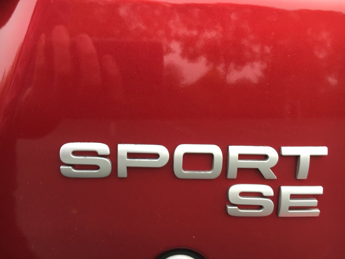 thibaudeauv's tweet photo. Vive le sport ! #rautureau #jbr #rangerover #landrover https://t.co/79Q0mOpT3b