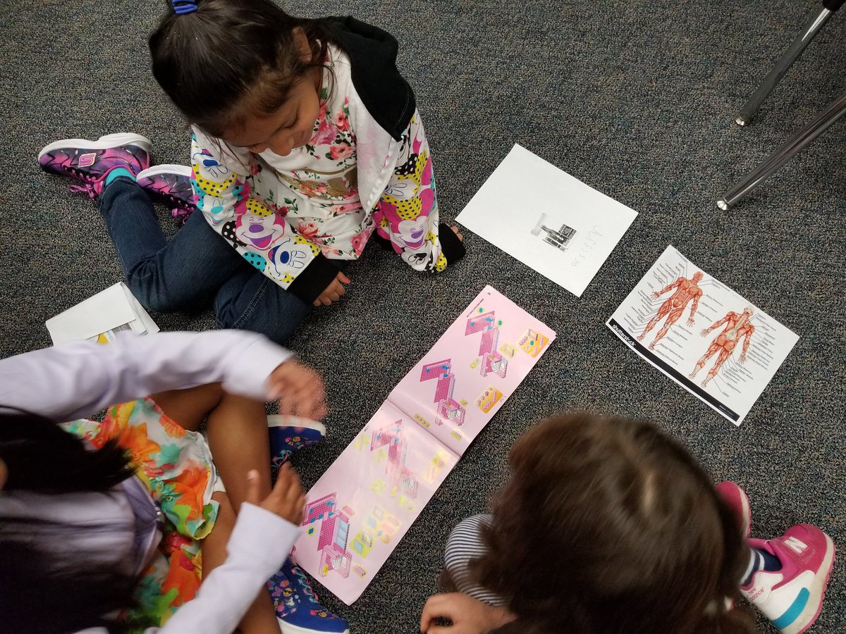 Petesdragons2's tweet photo. Paying attention to details in non-fiction @Petesdragons2 https://t.co/kYLfSxMmPs