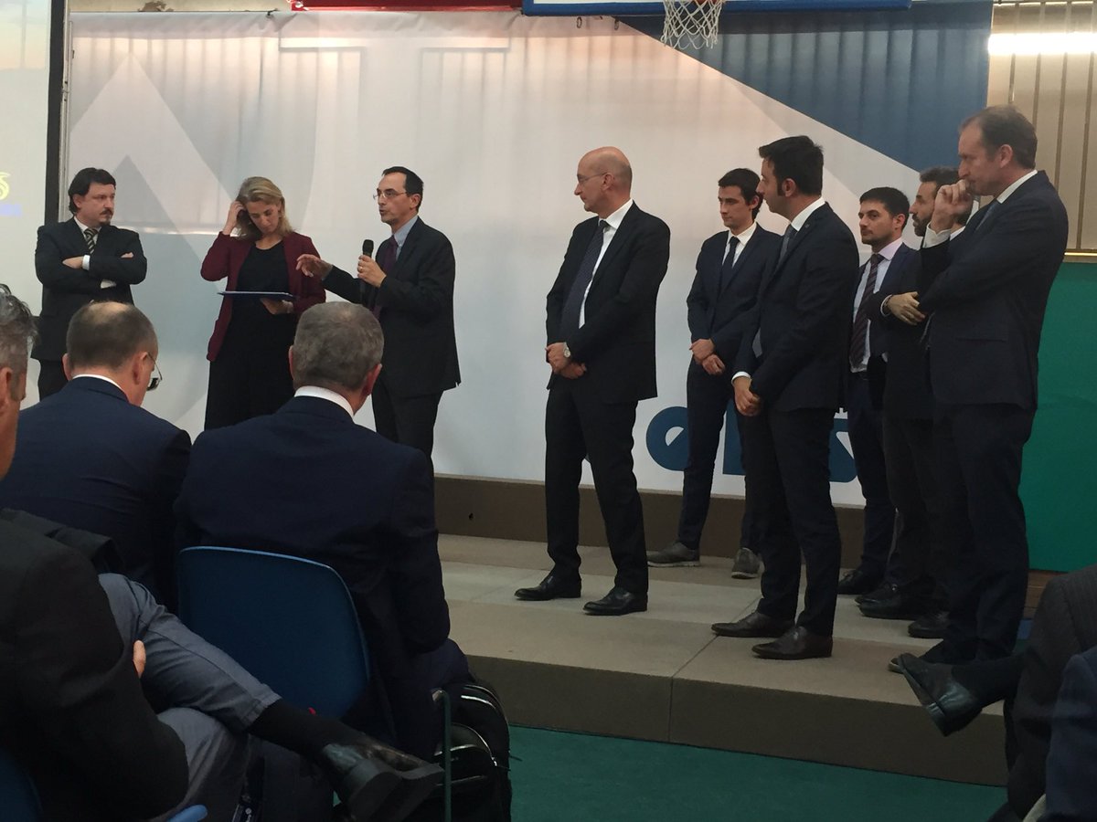 centroELIS's tweet photo. #OpenItalyElis, aziende e startup, insieme. Loiola, #SIRTI: "Un progetto concreto, un processo di innovazione reale". #ElisInnova https://t.co/FYhdbGhi7C