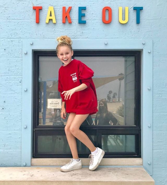 RubyRoseTurner5's tweet image. Happy 12th Birthday🎉🎁🎂 I love you so much😘Good luck with the future😝
@rubyroseturner