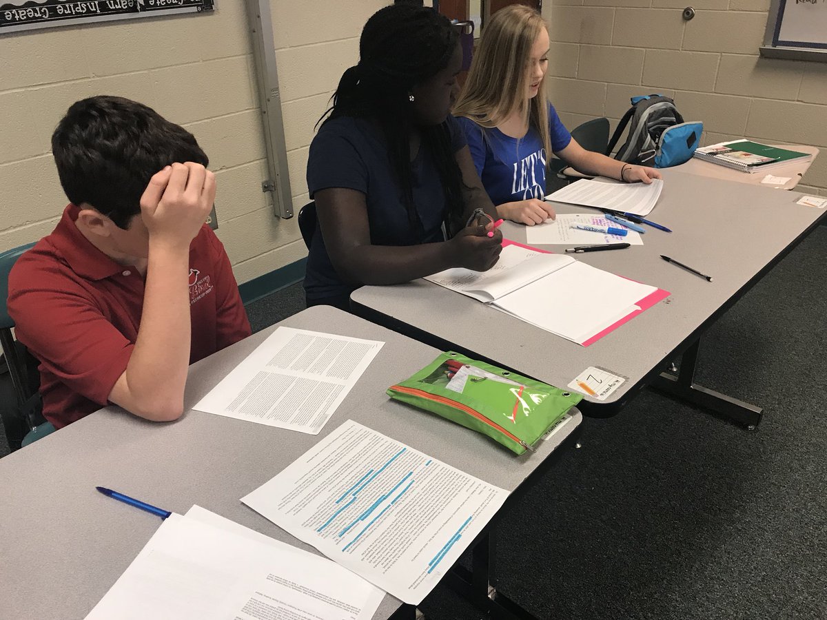 therealmsiorio's tweet photo. History detectives hard at work trying to discover how @EdgarAllanPoe died! #PBL #joco2020 #teamravennation https://t.co/Ea3WWhf9zd