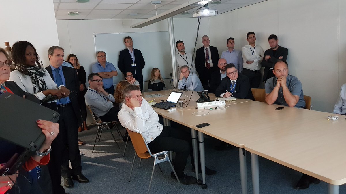 LionelChamussy's tweet photo. One day before the world,
in all country where @Capgemini is,
the employees are discovering the new logo
#Capgemini50 #NewVisualIdentity https://t.co/qVq8fMopvz