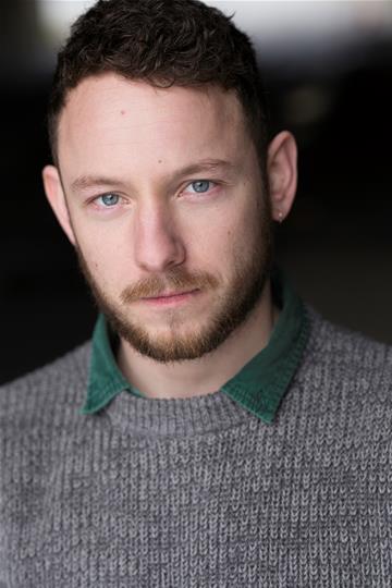 ReganTalent's tweet photo. Our GREG SHEWRING has been busy #filming a new '#TV series today! #Bristolactor #GregShewring #actor #TVSeries https://t.co/Yk5BAypC7v