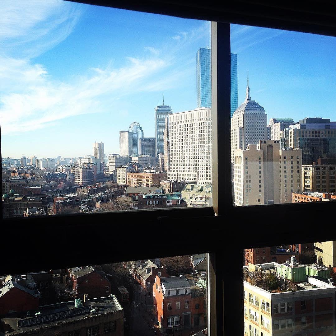 We're mesmerized by these #Boston skylines. 😍