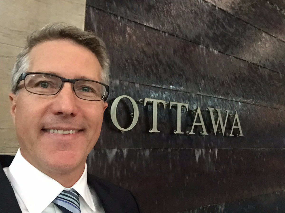 Dr. Chapin is in Ottawa for #worldspineday #chirosonthehill  
#Chiropractic #spinalhealth #DrChapininOttawa