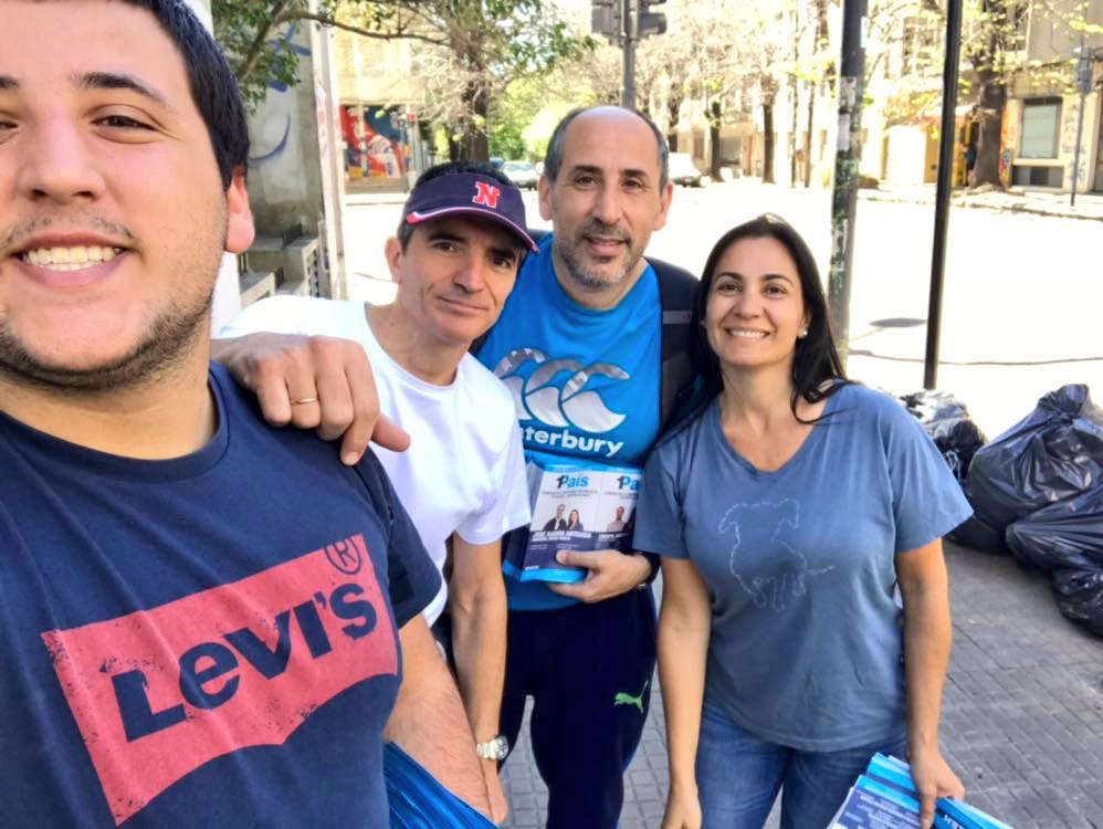 joserarteaga's tweet photo. Te acercamos la boleta 🏃🏃 y te contamos nuestras propuestas 👍 En #LaPlata #HayMuchoPorHacer 💪🌝💥 https://t.co/AZUjy7GY9W