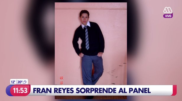 MuchoGustoMEGA's tweet photo. ¡Como pasan los años! Mira las fotos de niños de @ladanicastror, @Karol_LuceroV y @KarlaConstantC #MiProfeMG https://t.co/7vqWhTepQc