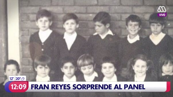 MuchoGustoMEGA's tweet photo. @ladanicastror @Karol_LuceroV @KarlaConstantC @Ivette_Vergara @rod_herrera @mendezjoaquin ¡Siguen los recuerdos de escuela! @Panchareyest nos sorprende con las fotos de @KathySalosny, @danielstingo y @Luisjaraoficial #MiProfeMG https://t.co/GJUV6m3aF4