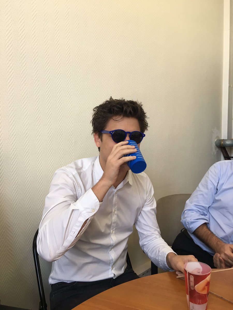 Erindil11's tweet photo. 2/2 #1664Blanc #1664Blancblindtest ! https://t.co/s6OEVnzjkg