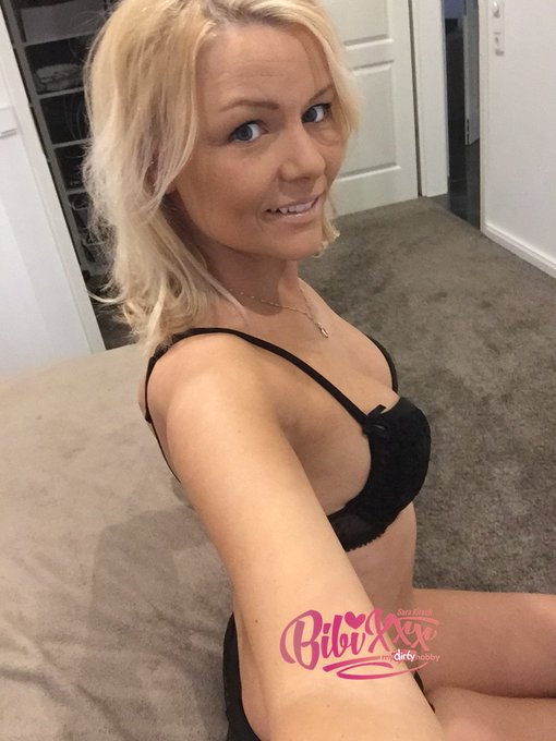 wieder zu Hause :) Was habt ihr am Wochenende getrieben?? #Venus #berlin #mydirtyhobby #bibixxx https://t<a href="/tag/berlin"class="tags"><span>#berlin</span></a><a href="/tag/venus"class="tags"><span>#venus</span></a><a href="/tag/mydirtyhobby"class="tags"><span>#mydirtyhobby</span></a><a href="/tag/bibixxx"class="tags"><span>#bibixxx</span></a>