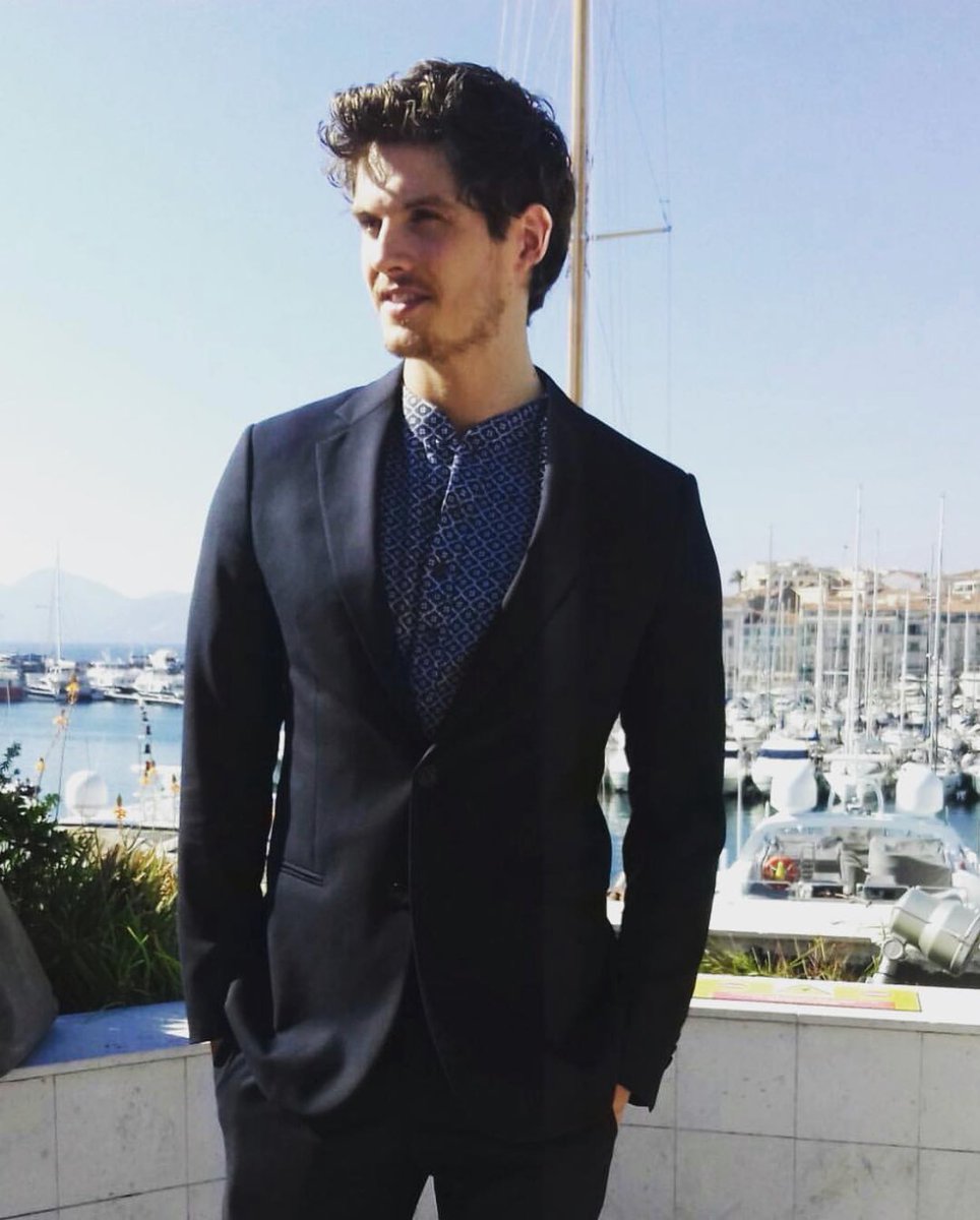 sharmanposts's tweet image. Daniel posted this on ig with the caption: Cannes for Medici🇫🇷