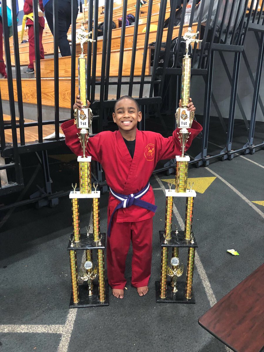 lionspaw_mma's tweet photo. #Congrats to #AsiaticLion #Keyaan on winning 1st place in #Forms and #Sparring!! #LPK #MMA #MartialArtsTournament #ChampionshipTeam #Karate https://t.co/Pr7kIw87xG