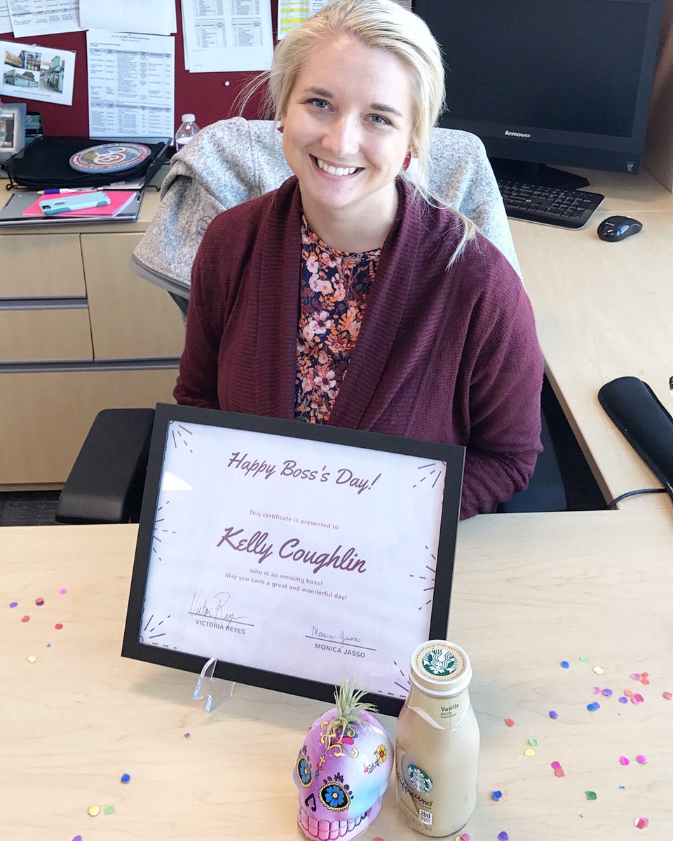 readwhiteandblu's tweet photo. Thank you to @TheRealVicReyes Monica Jasso for the best #nationalbossday items and lunch! #bestemployees #RideCCRTA https://t.co/1cX6v2V1qO