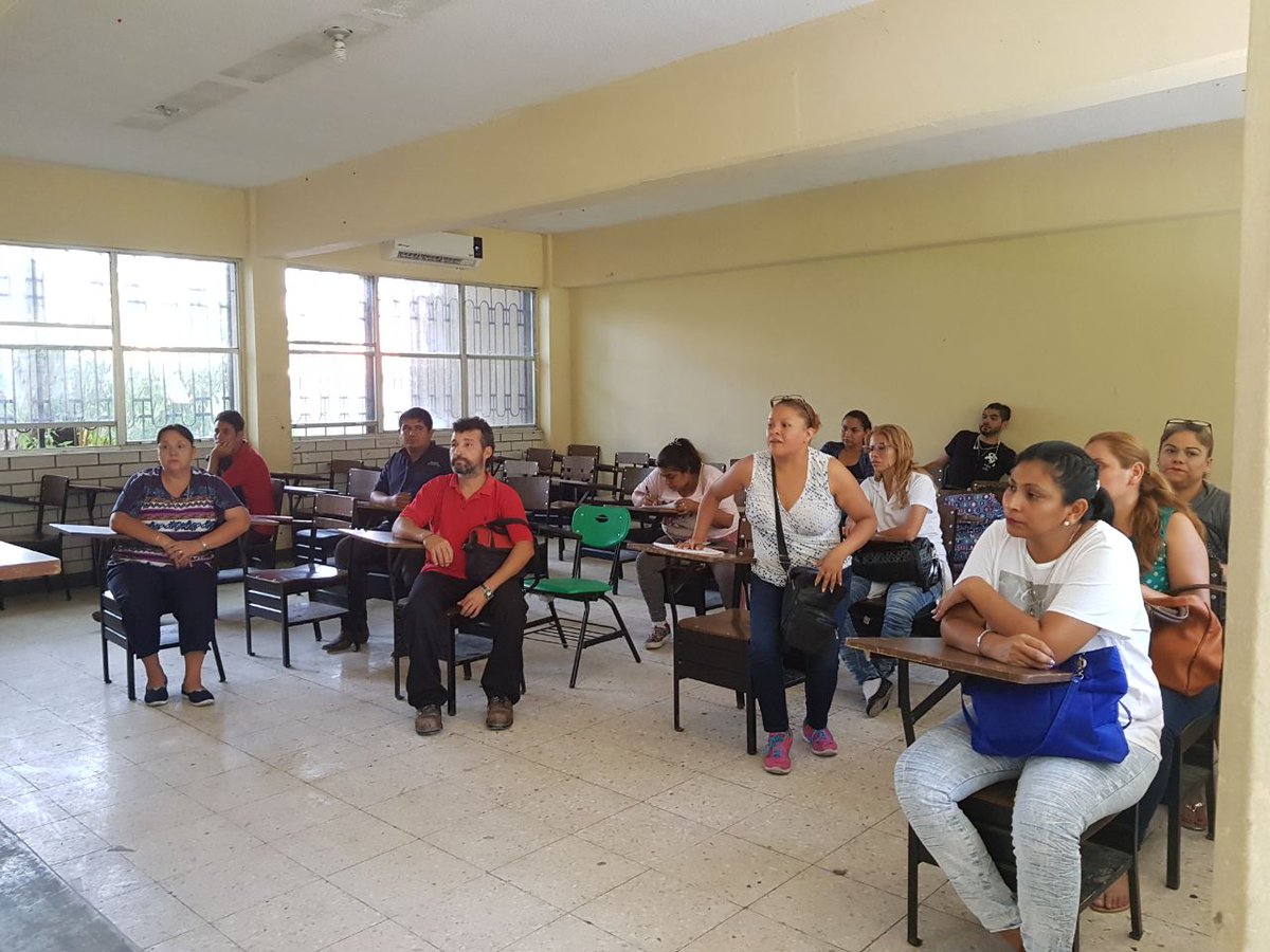 cecytenl's tweet photo. REUNIÓN CON PADRES DE FAMILIA EN CECYTE PLANTEL APODACA.

#MeGustaELCECYTE https://t.co/9bufMIEIF4