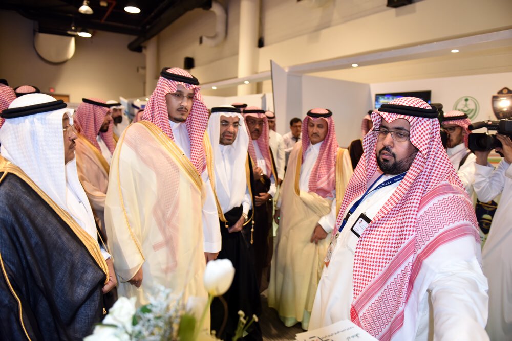 ftinb's tweet photo. سمو نائب أمير #المنطقة_الشرقية يزور جناح #فطن لـ @edueast_sa خلال افتتاحه لـ #ملتقى_نرعاك. https://t.co/fQ4G4Rwa0l