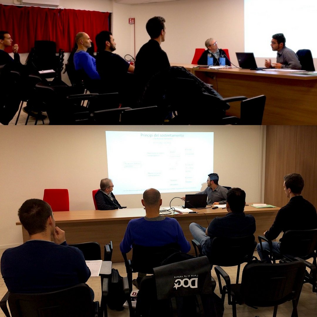 docservizi's tweet photo. ↗️Concluso il 1 giorno del Corso #DocDronesAcademy Basico VL a Verona con il nostro istruttore di volo e socio doc Federico Manfredi https://t.co/D2VYUSfoXX