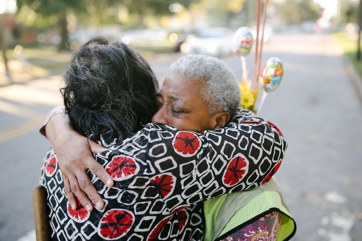 You need to read this tearjerking story about our rockstar <a href="/WillistonTigers/">Williston Tigers</a> crossing guard. We ❤️ our staff.  bit.ly/2yugAkv