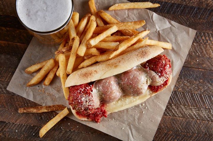 TKNWIndy's tweet photo. Did someone say, "Meatball Sandwich" Get into Tilted Kilt Pub &amp; Eatery #Killeen for a tasty lunch!! #TKNWIndy #NewMenu https://t.co/CioR29Z2cb