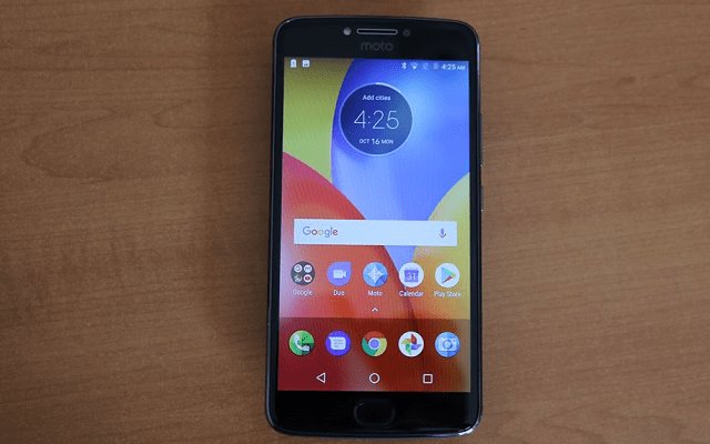 PhoneWorldpk's tweet photo. #Moto #E4Plus Review: Moto E4 Plus comes with a metal build, a decent spec camera, a… https://t.co/YUmUswR9PX https://t.co/RtoluxKbbI