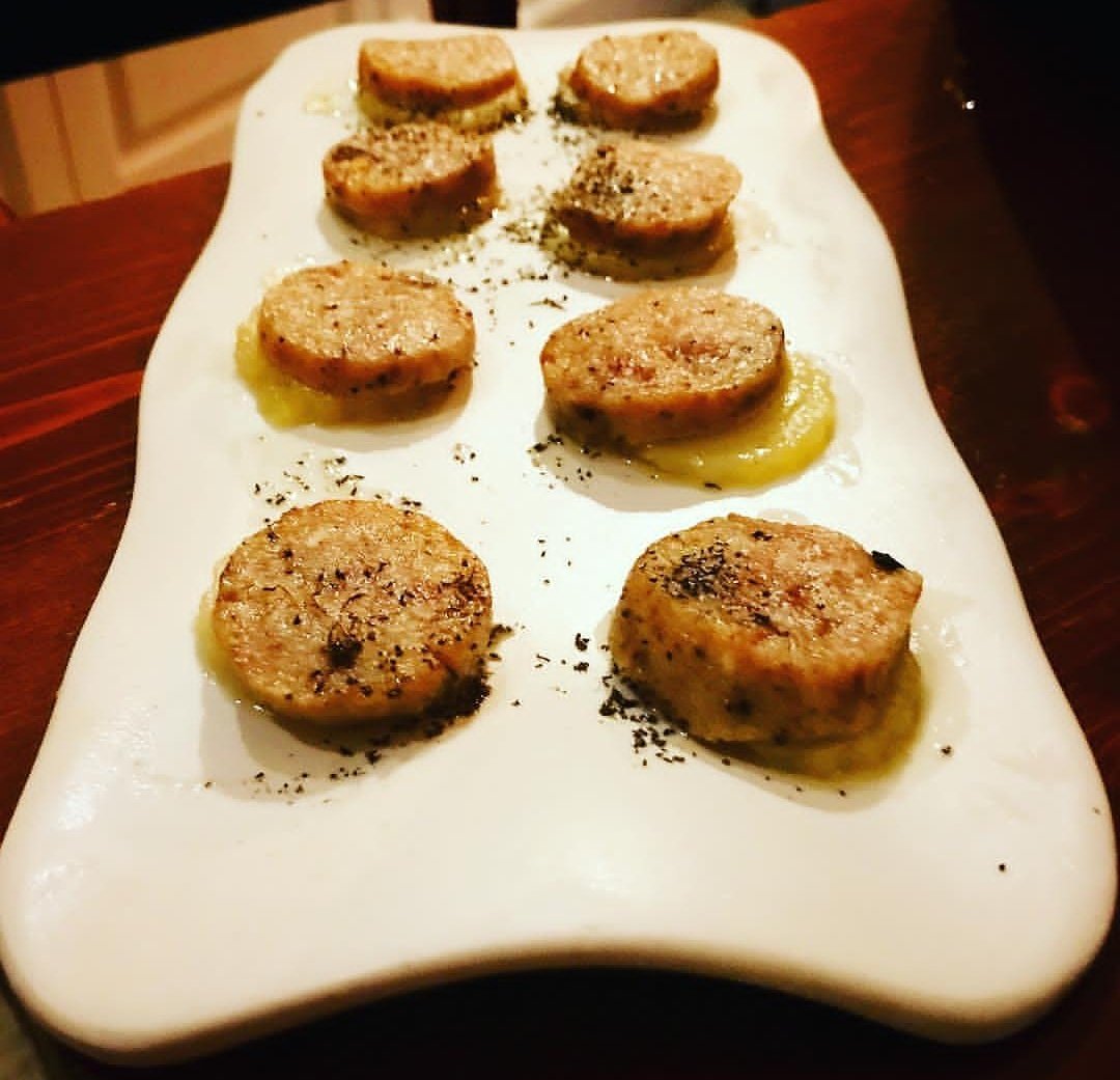 notonlywine's tweet photo. Qué fotón de @foodiesrepublik de nuestras patatas Nolito :) https://t.co/HCUrpBaAk5